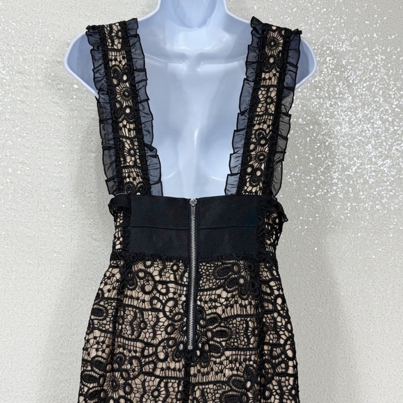 Guess Los Angeles Black Lace Wide-Leg Jumpsuit Size 10 – Floral overlays - Picture 9 of 16